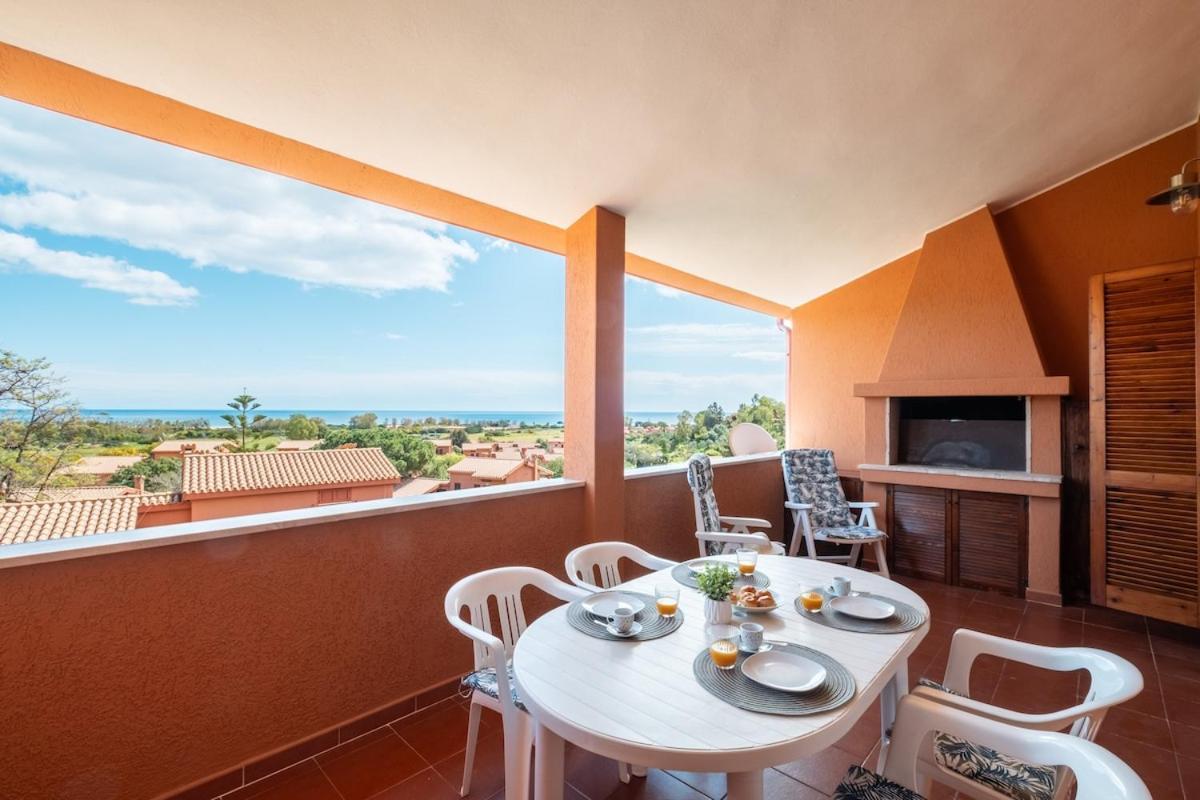 Charming Sea View, Modern House With Garden ,air Conditioning * Costa Rei
